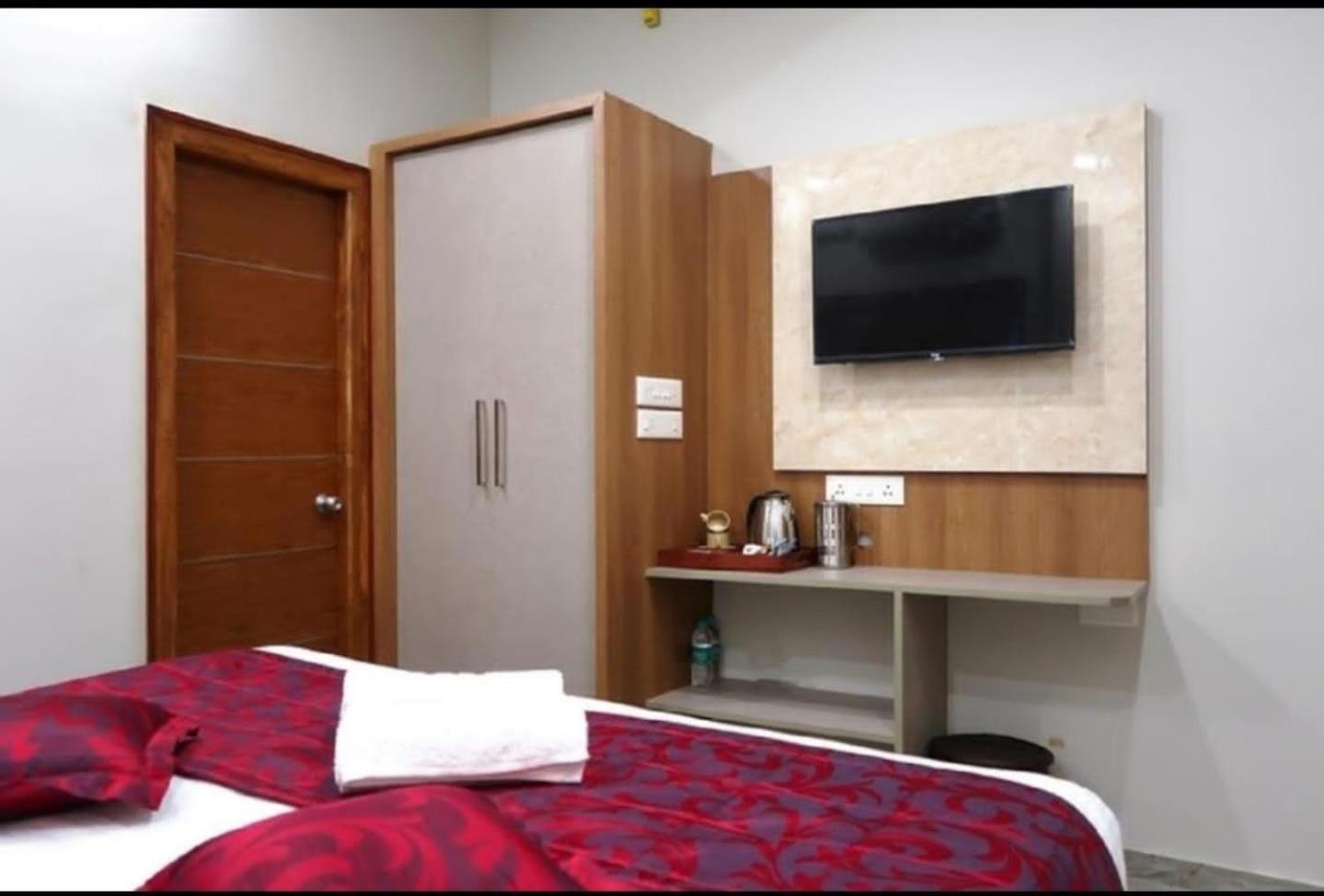 Classio Residency Hotel Pondicherry Ngoại thất bức ảnh